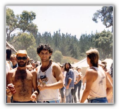 DJ & crowd at Bindoon Rock